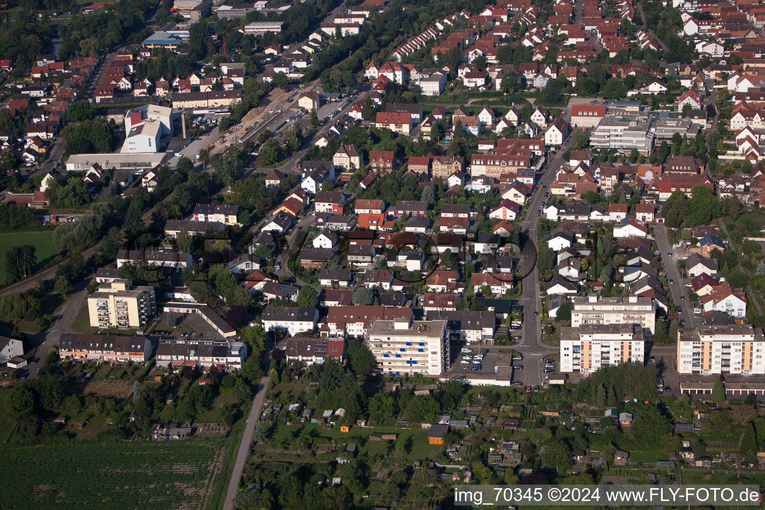 Schrägluftbild von Kandel im Bundesland Rheinland-Pfalz, Deutschland