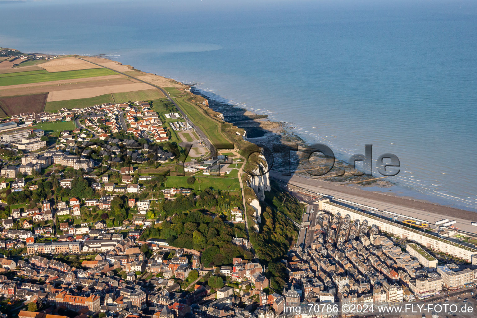 Luftaufnahme von Le Tréport im Bundesland Seine-Maritime, Frankreich