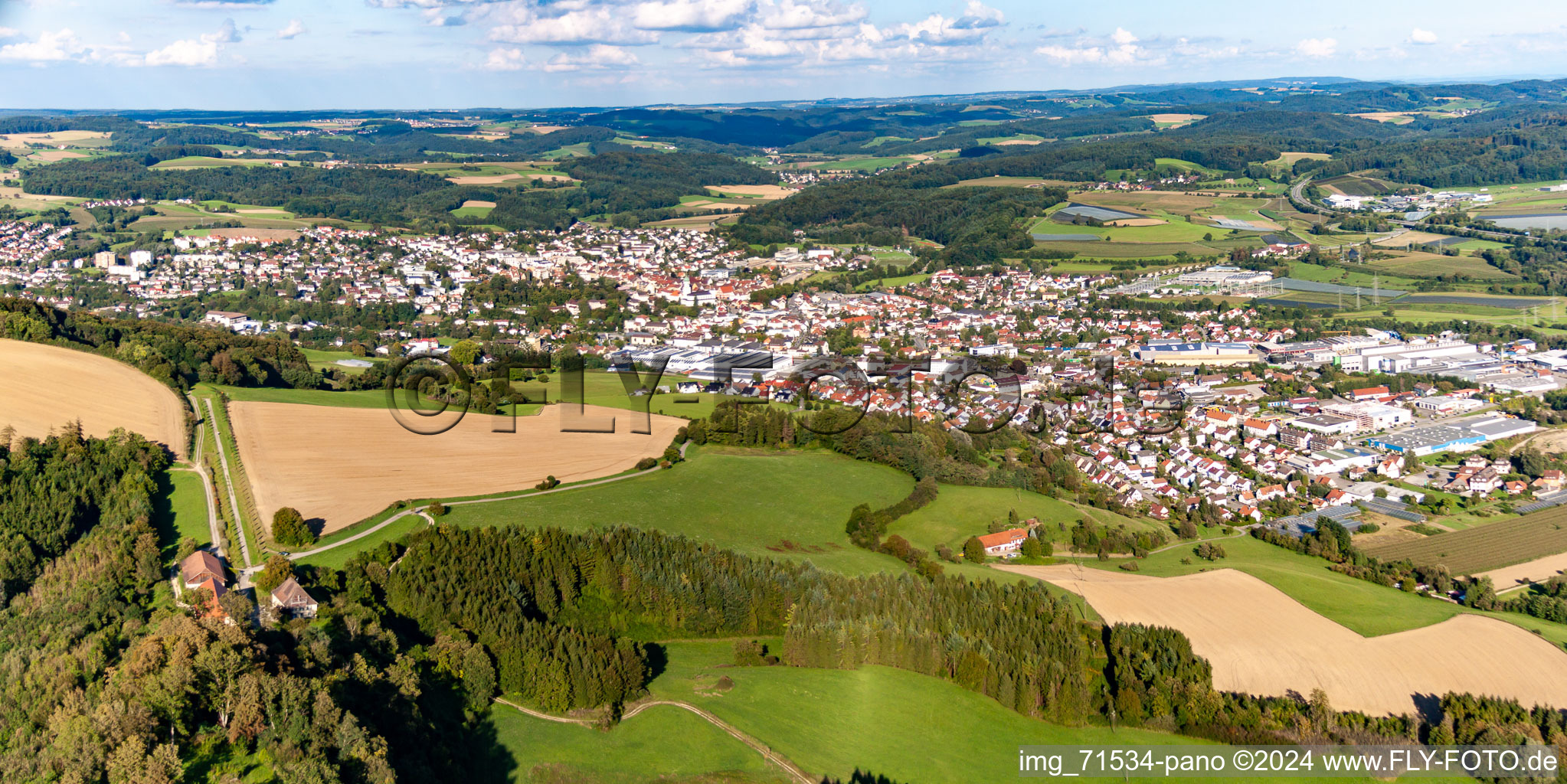 Von Westen in Stockach im Bundesland Baden-Württemberg, Deutschland