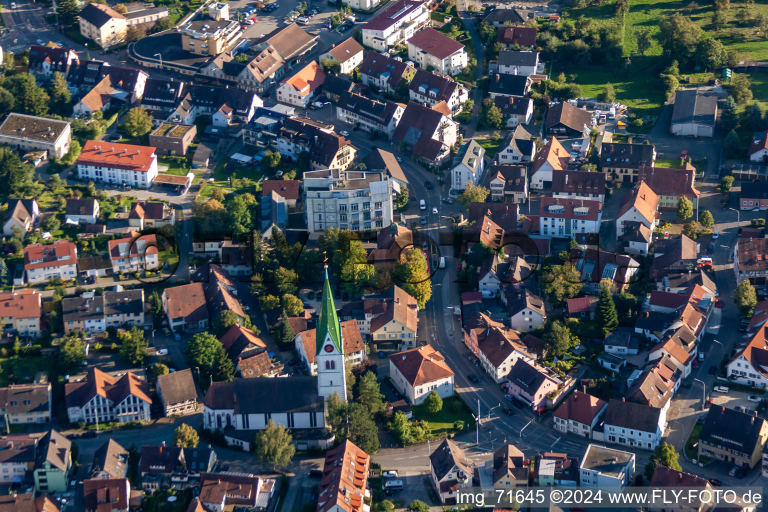 Luftbild von St. Martin im Ortsteil Wollmatingen in Konstanz im Bundesland Baden-Württemberg, Deutschland