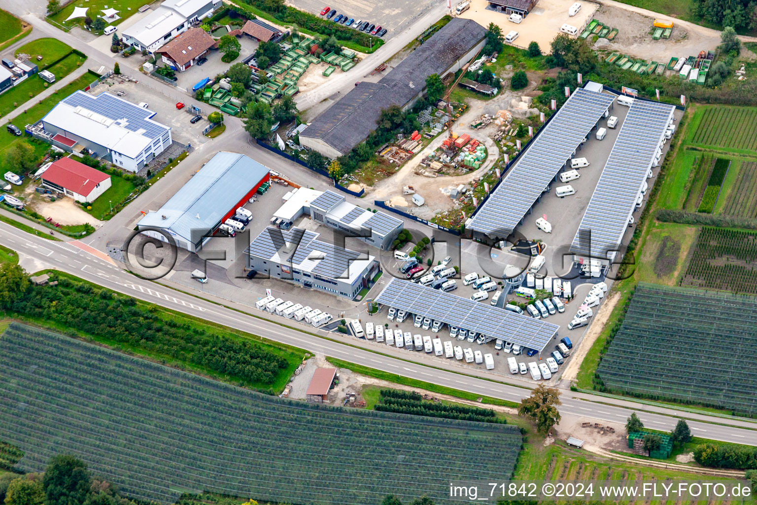 Luftbild von Burmeister Caravan-Center im Ortsteil Ludwigshafen in Bodman-Ludwigshafen im Bundesland Baden-Württemberg, Deutschland