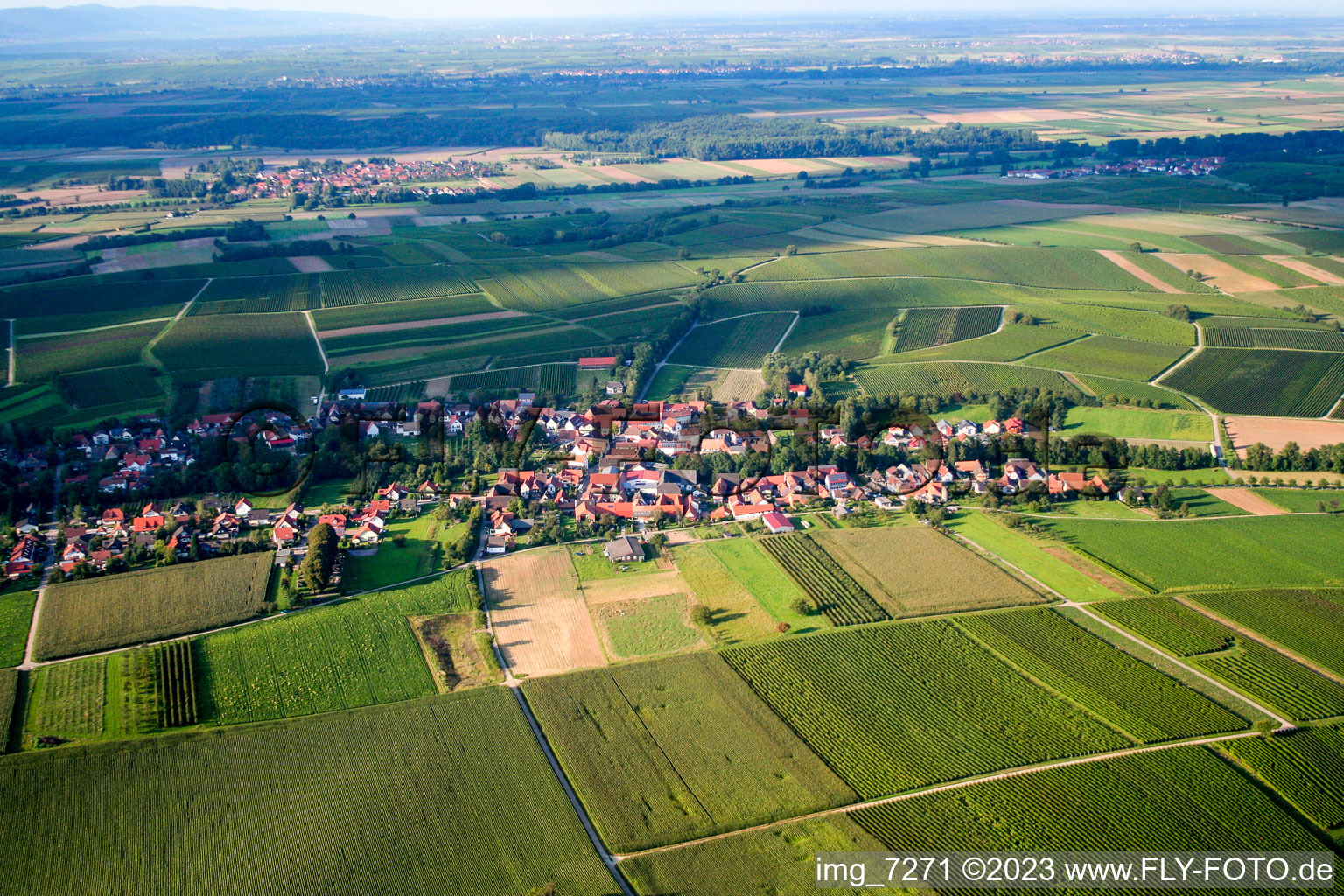 Luftbild von Dierbach von Süden im Bundesland Rheinland-Pfalz, Deutschland