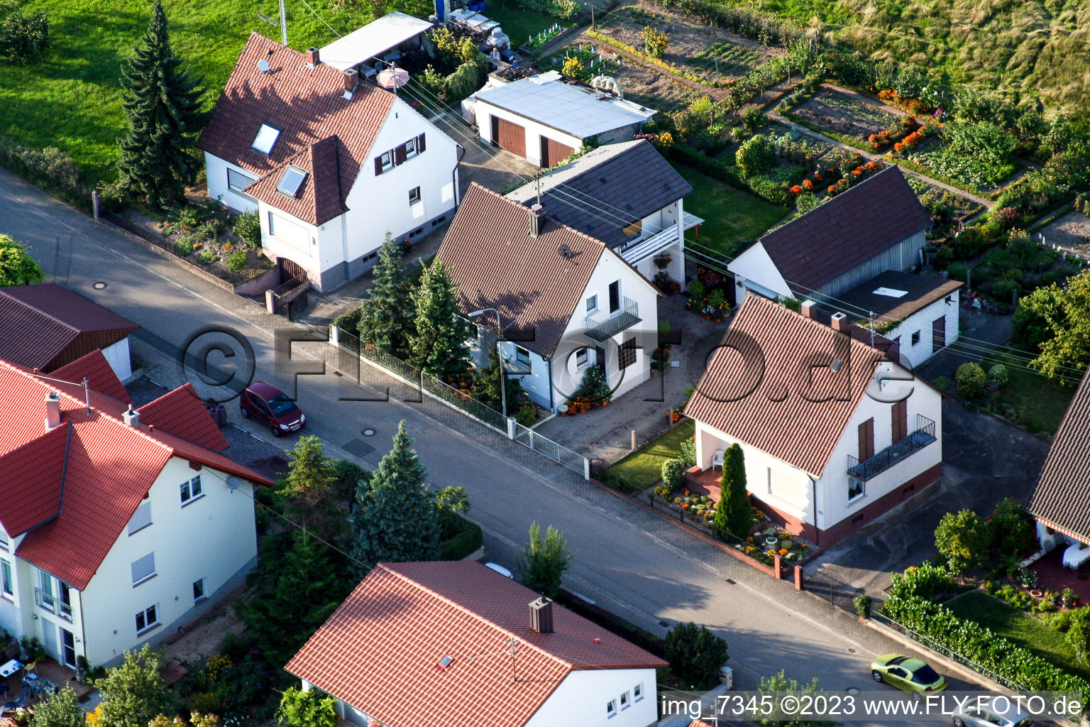 Barbelroth, Mühlstr im Bundesland Rheinland-Pfalz, Deutschland aus der Drohnenperspektive
