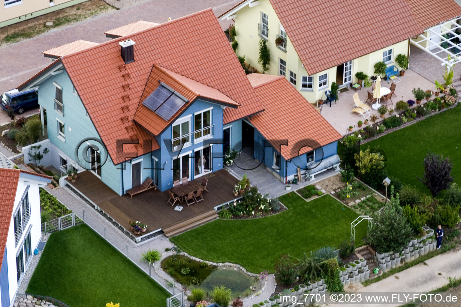Ortsteil Hayna in Herxheim bei Landau/Pfalz im Bundesland Rheinland-Pfalz, Deutschland aus der Drohnenperspektive