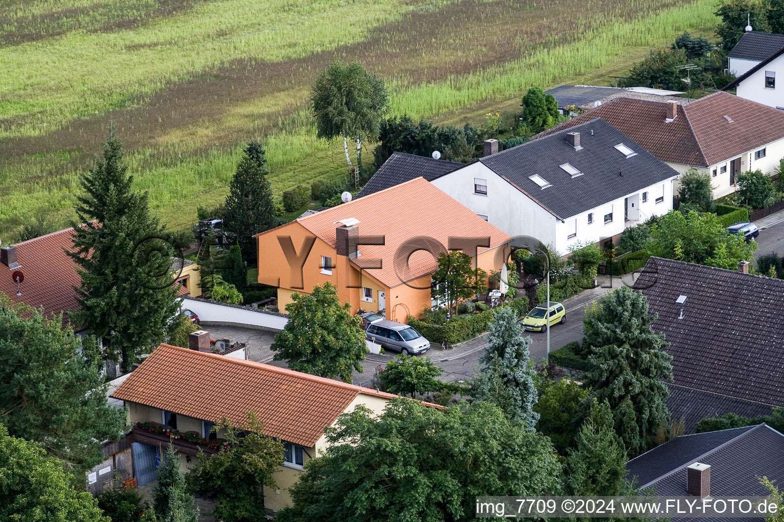 Luftaufnahme von Waldstr in Erlenbach bei Kandel im Bundesland Rheinland-Pfalz, Deutschland