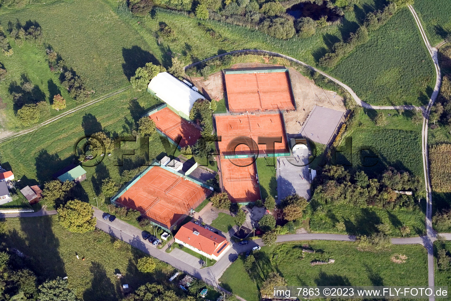 Luftbild von Maximiliansau, Tennisclub in Wörth am Rhein im Bundesland Rheinland-Pfalz, Deutschland