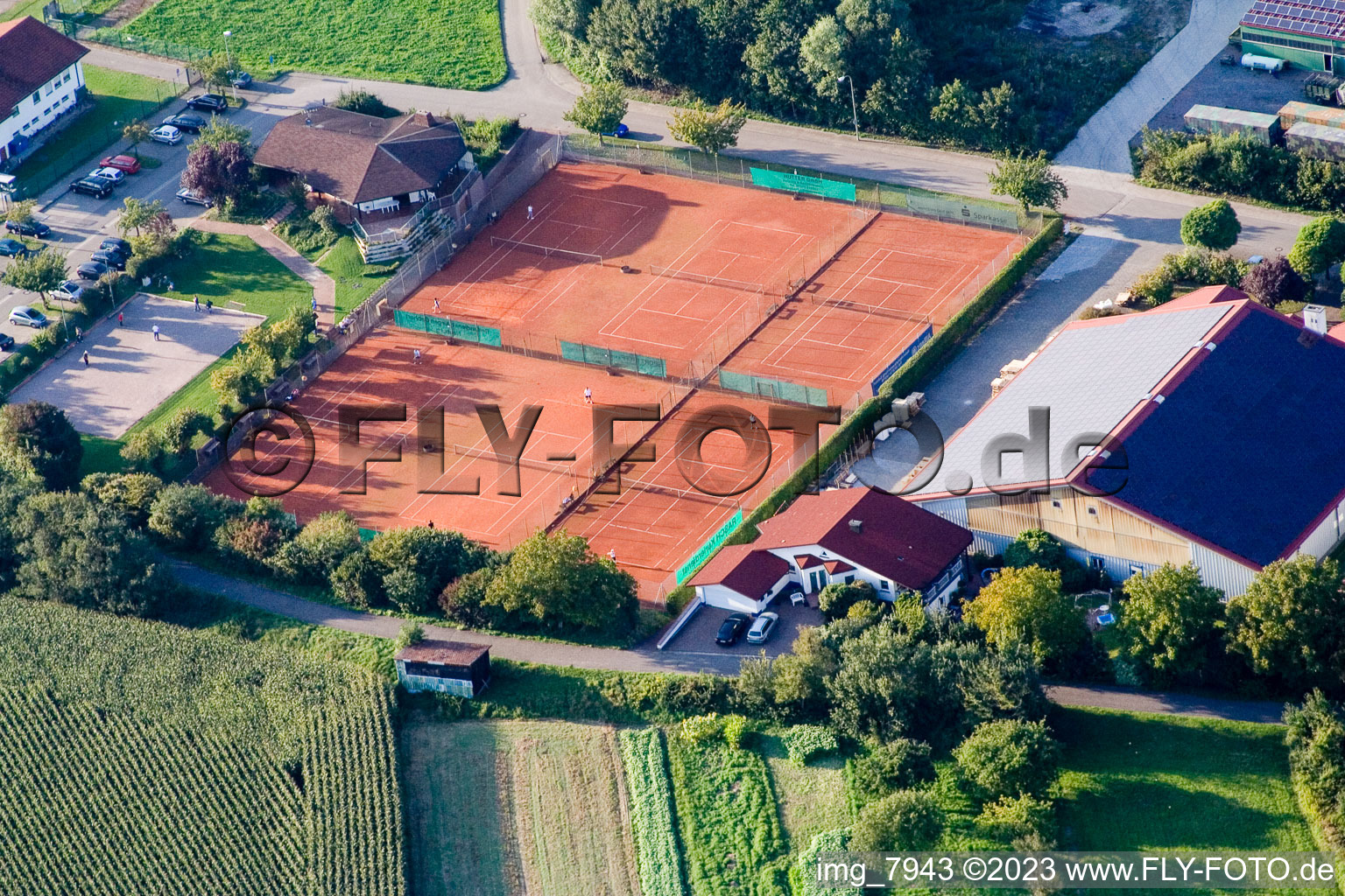 Luftbild von Neuburg, Tennisclub im Bundesland Rheinland-Pfalz, Deutschland