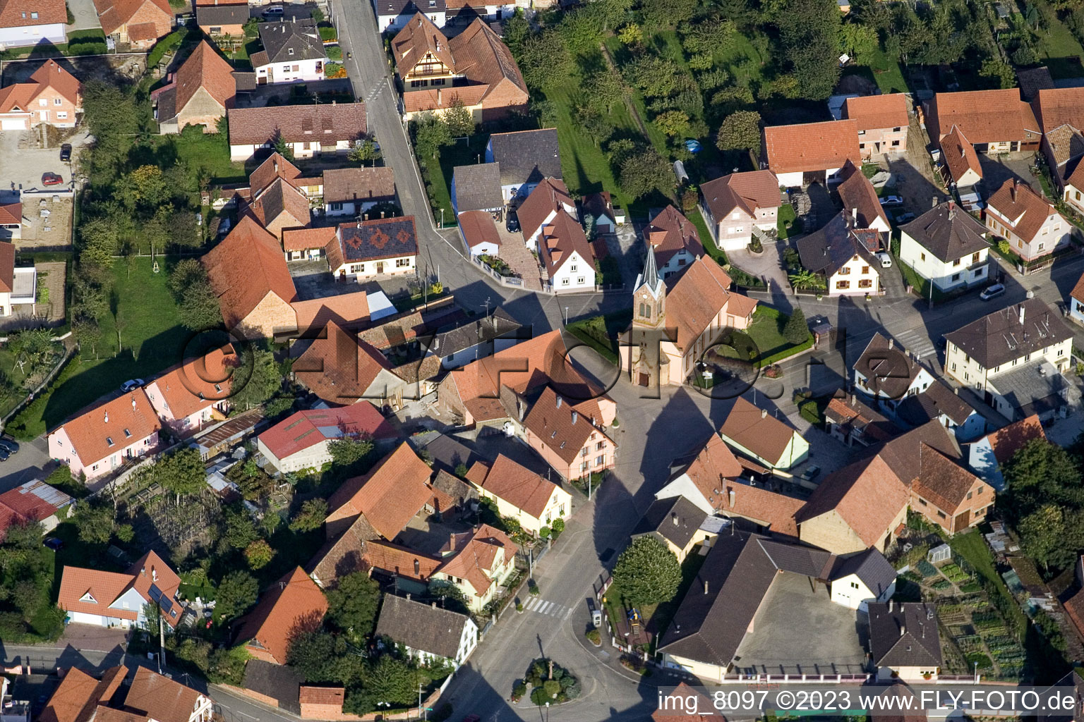 Luftaufnahme von Schaffhouse pres Seltz in Schaffhouse-près-Seltz im Bundesland Bas-Rhin, Frankreich
