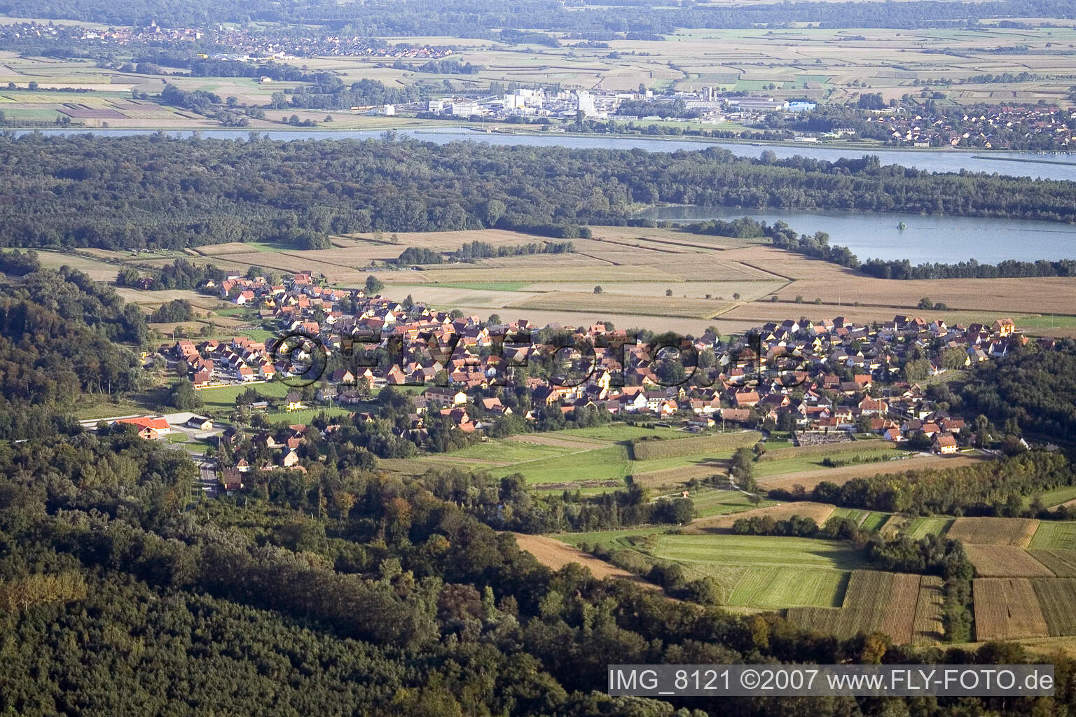 Fort-Louis im Bundesland Bas-Rhin, Frankreich von einer Drohne aus