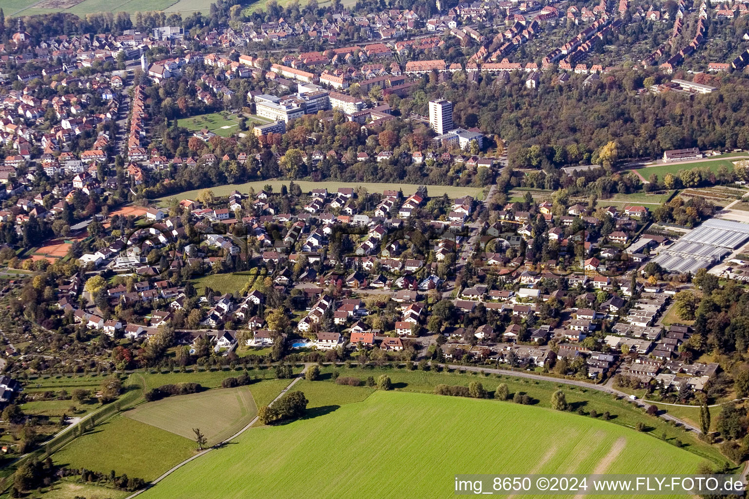 Ortsteil Rüppurr in Karlsruhe im Bundesland Baden-Württemberg, Deutschland vom Flugzeug aus