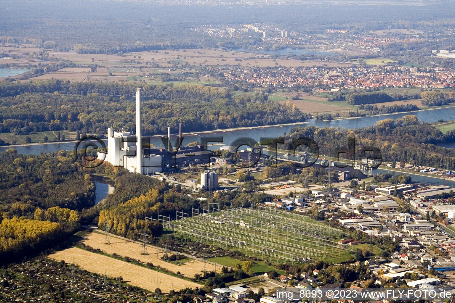 Karlsruhe Rheinhafen Kraftwerk im Bundesland Baden-Württemberg, Deutschland