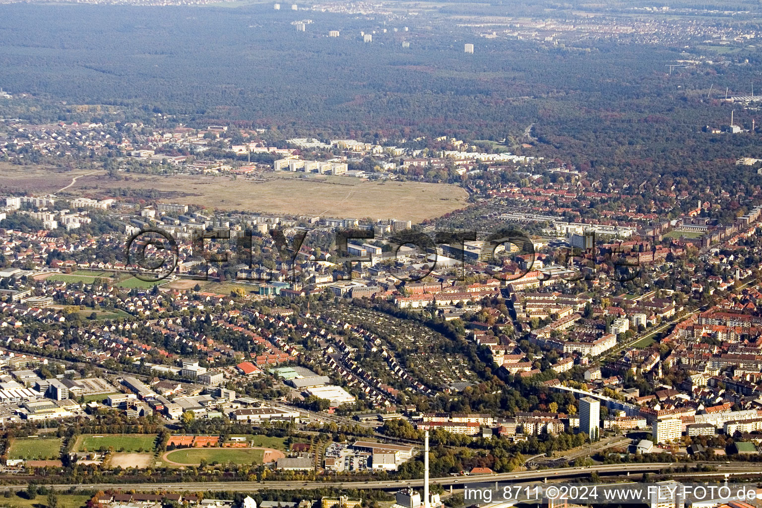 NW-Stadt im Ortsteil Mühlburg in Karlsruhe im Bundesland Baden-Württemberg, Deutschland