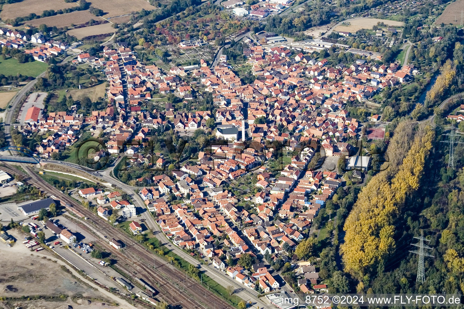 Luftbild von Altwörth in Wörth am Rhein im Bundesland Rheinland-Pfalz, Deutschland