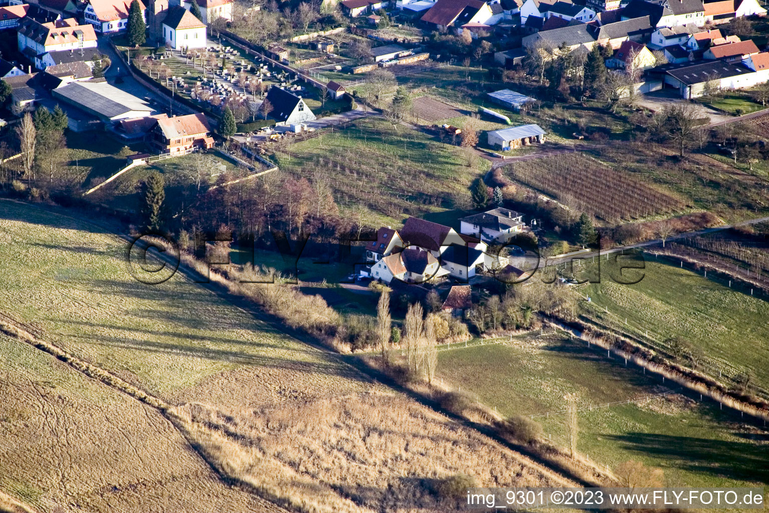 Winden, Windener Mühle im Bundesland Rheinland-Pfalz, Deutschland von oben