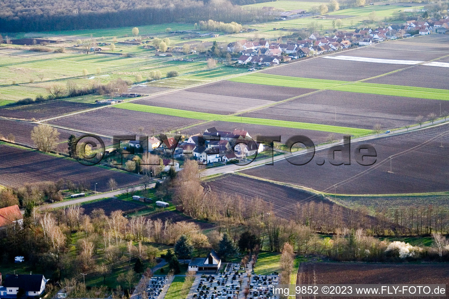 Minfeld, Welschhof im Bundesland Rheinland-Pfalz, Deutschland aus der Luft