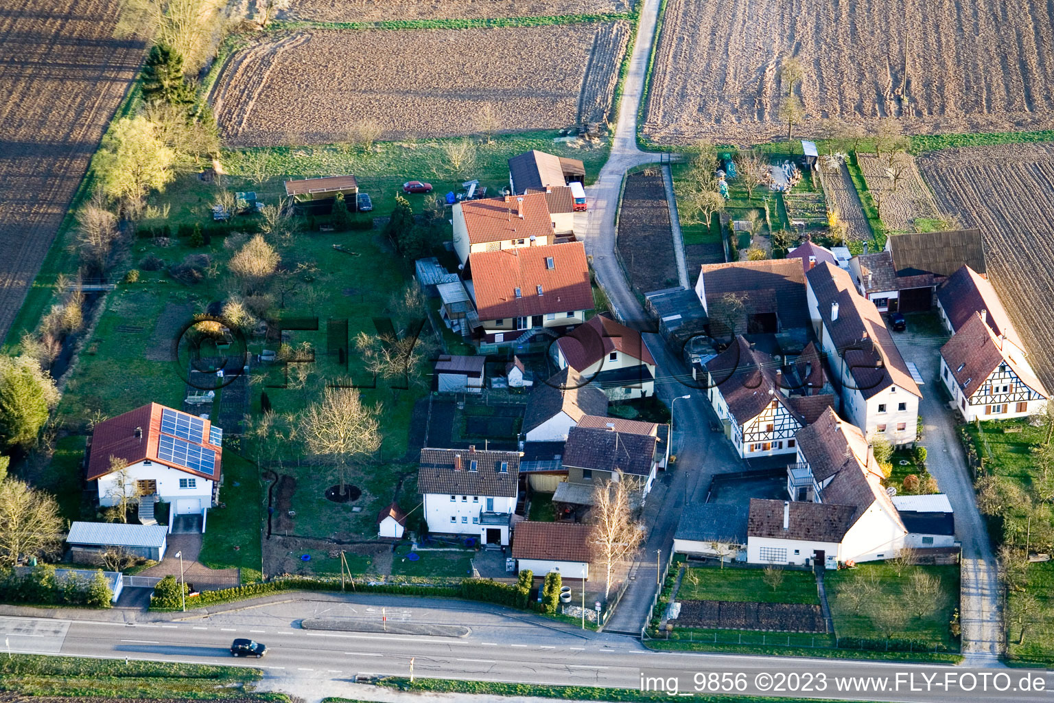 Minfeld, Welschhof im Bundesland Rheinland-Pfalz, Deutschland aus der Luft betrachtet