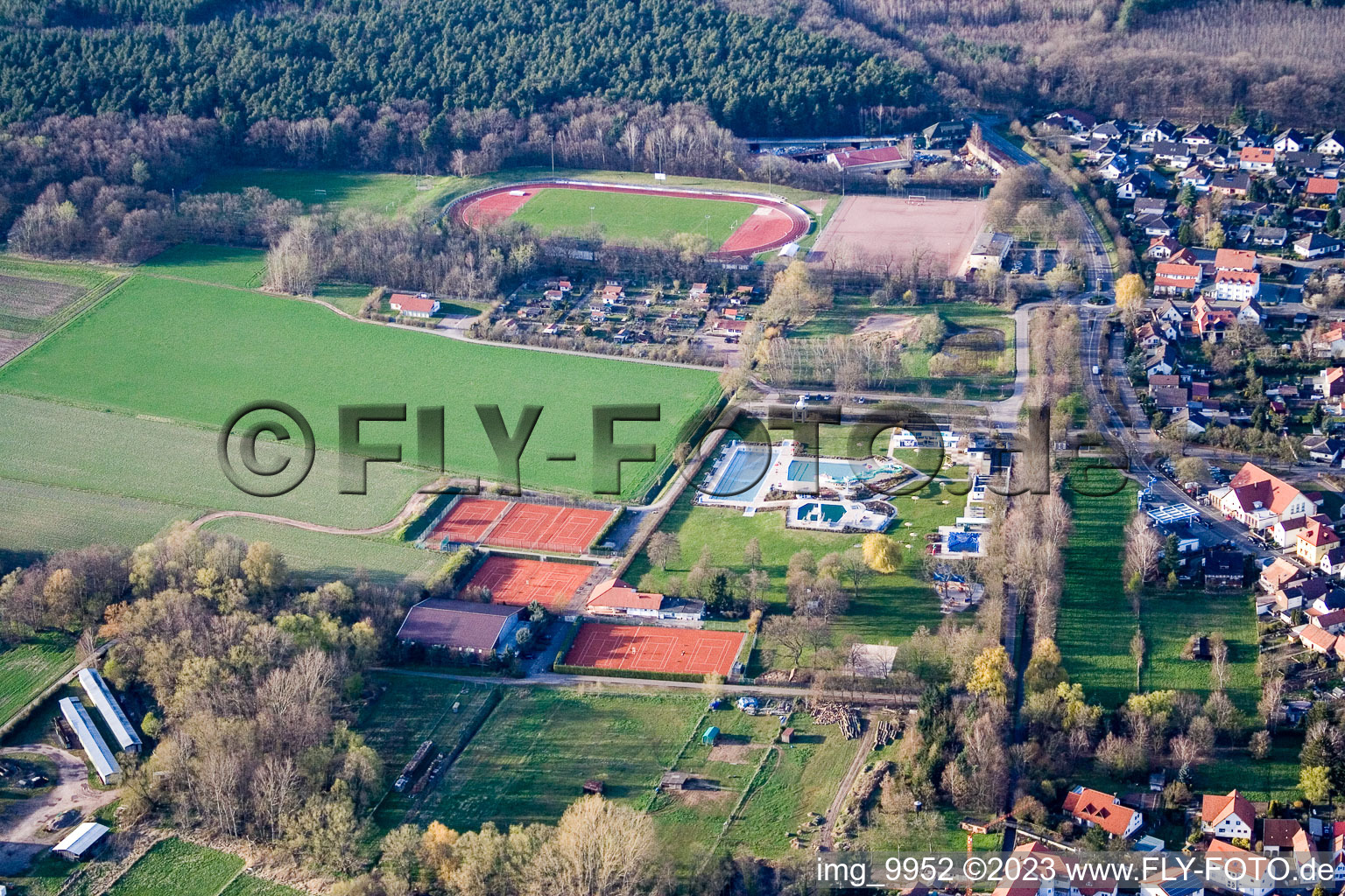Bellheim, Sportplätze im Bundesland Rheinland-Pfalz, Deutschland