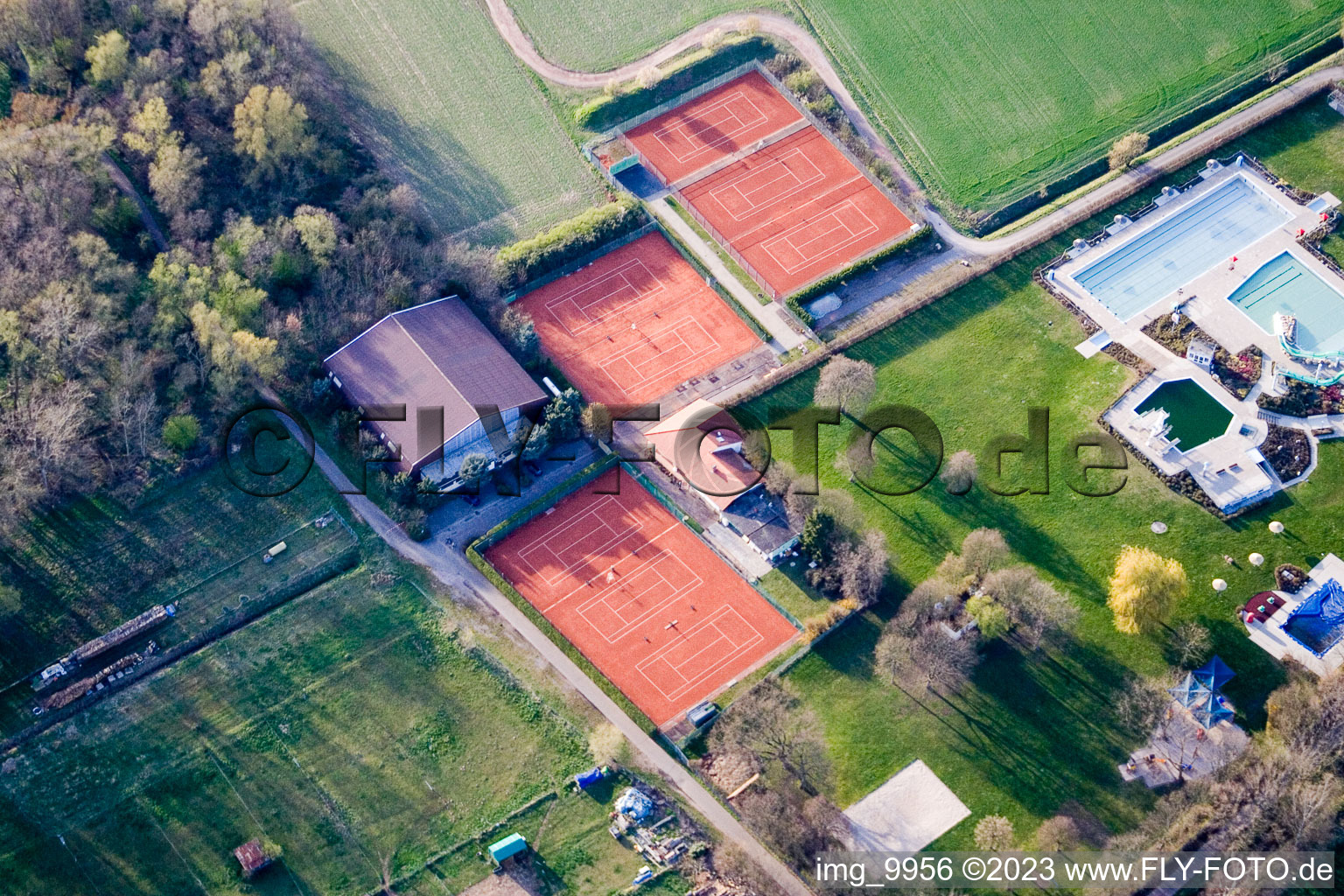 Bellheim, Tennisplatz im Bundesland Rheinland-Pfalz, Deutschland