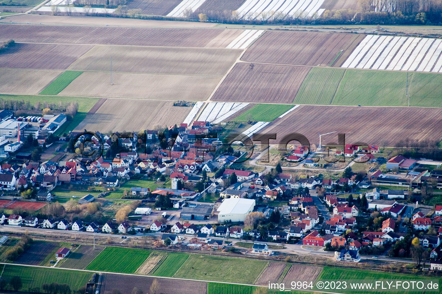 Luftbild von Niederlustadt in Lustadt im Bundesland Rheinland-Pfalz, Deutschland