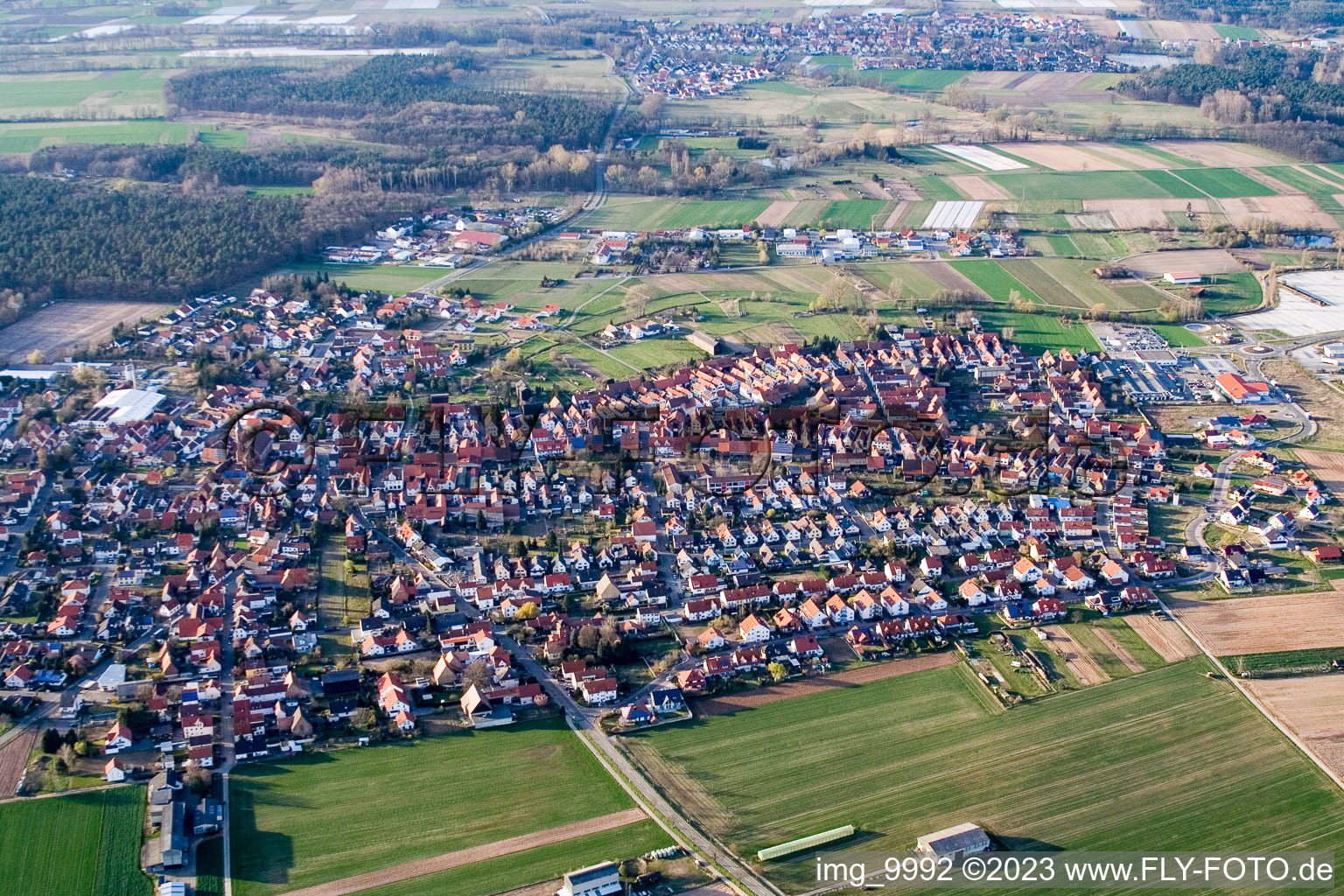 Luftaufnahme von Harthausen im Bundesland Rheinland-Pfalz, Deutschland