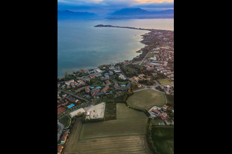 Alma Apartment in Desenzano del Garda im Bundesland Brescia, Italien