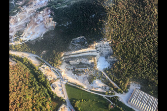 Cava Ziche,  Lazzarini Angiolino Srl Commercio Ed Escavazione Marmi in Nuvolera im Bundesland Brescia, Italien