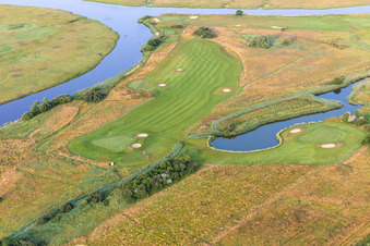 Luftbild von Gelände des Golfplatz des Golfclub Büsum Dithmarschen e.V. in Warwerort im Bundesland Schleswig-Holstein, Deutschland
