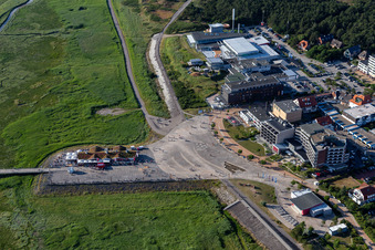 Erlebnisbad mit Wasserrutsche, Schwimmhalle und Freibad im Ortsteil Sankt Peter-Bad in Sankt Peter-Ording im Ortsteil Bad Sankt Peter im Bundesland Schleswig-Holstein, Deutschland
