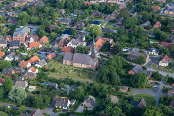 St. Magnus Kirche im Ortsteil Süderdeich in Tating im Bundesland Schleswig-Holstein, Deutschland