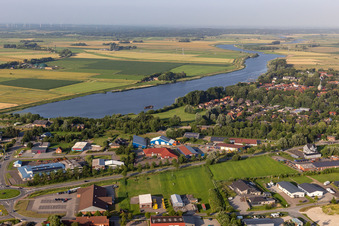Gewerbegebiet Uelvebüller Straße im Ortsteil Hörn in Friedrichstadt im Bundesland Schleswig-Holstein, Deutschland