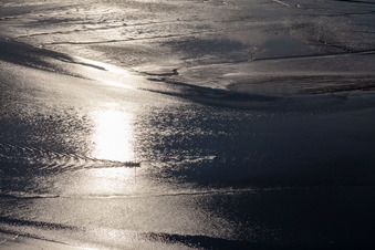 Luftbild von Eider in Karolinenkoog im Bundesland Schleswig-Holstein, Deutschland