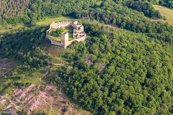 Burg Gleichen im Ortsteil Wandersleben in Drei Gleichen im Bundesland Thüringen, Deutschland