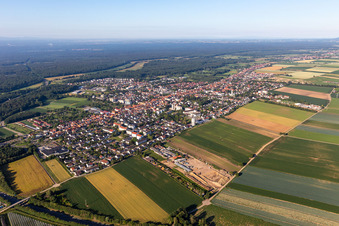 Stadtansicht aus Nordosten in Kandel im Bundesland Rheinland-Pfalz, Deutschland