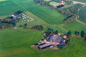Luftbild von Boerderijcamping de Beek in Haaksbergen im Bundesland Overijssel, Niederlande