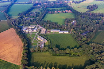 Luftaufnahme von Gefängnis Panovenweg in Rekken im Bundesland Gelderland, Niederlande