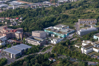 Klinikgelände des Krankenhauses Medizinische Universitätsklinik auf dem Schnarrenberg in Tübingen im Bundesland Baden-Württemberg, Deutschland