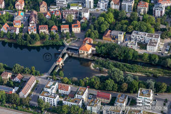 Brückenstraße an der Neckarschleuse in Tübingen im Bundesland Baden-Württemberg, Deutschland