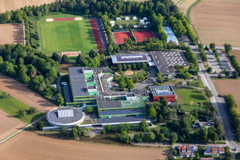 Schulgebäude der HAP Grieshaber Gymnasium im BZN und Wittumhalle im Ortsteil Rommelsbach in Reutlingen im Bundesland Baden-Württemberg, Deutschland
