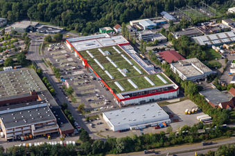 Gebäude der Niederlassung des Baumarktes Bauhaus an der Justus-von-Liebig-Straße in Reutlingen im Ortsteil Betzingen im Bundesland Baden-Württemberg, Deutschland