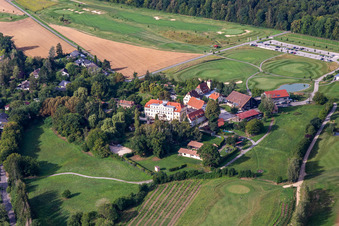 Golfclub Schloss Kressbach im Ortsteil Kreßbach in Tübingen im Bundesland Baden-Württemberg, Deutschland