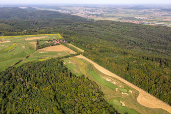 Golfclub Schloss Kressbach im Ortsteil Kreßbach in Tübingen im Bundesland Baden-Württemberg, Deutschland aus der Vogelperspektive