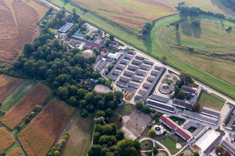 Luftaufnahme von Reit und Rennverein St. Georg Iffezheim e.V im Bundesland Baden-Württemberg, Deutschland