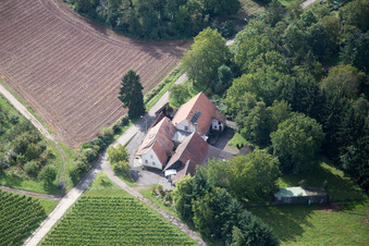 Herbert Nikolaus im Ortsteil Heuchelheim in Heuchelheim-Klingen im Bundesland Rheinland-Pfalz, Deutschland