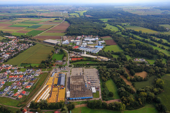 Luftbild von Engel & Engel GmbH | Handel mit Nutzfahrzeugen, Stapler und Baumaschienen und Real im Südpfalz Center in Rohrbach im Bundesland Rheinland-Pfalz, Deutschland