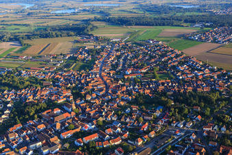 Außerdorf in Rheinzabern im Bundesland Rheinland-Pfalz, Deutschland