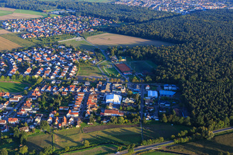 Luftbild von Industriegebiet Am Bauernwald in Rheinzabern im Bundesland Rheinland-Pfalz, Deutschland