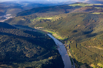 Neckarschleuse Rockenau im Ortsteil Lindach in Eberbach im Bundesland Baden-Württemberg, Deutschland