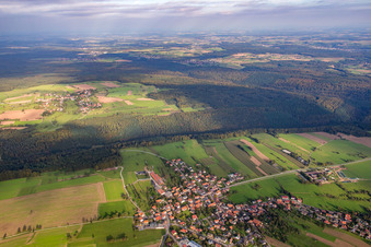 Schollbrunn von Osten in Waldbrunn im Bundesland Baden-Württemberg, Deutschland