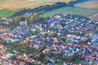 Kirchstr in Freckenfeld im Bundesland Rheinland-Pfalz, Deutschland