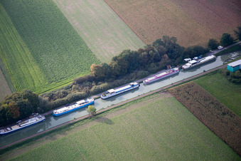 Vendenheim im Bundesland Bas-Rhin, Frankreich von einer Drohne aus